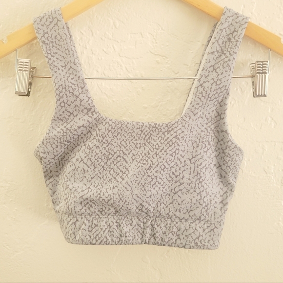 Varley Delta Bra in Tyre Snake Large - Picture 2 of 5